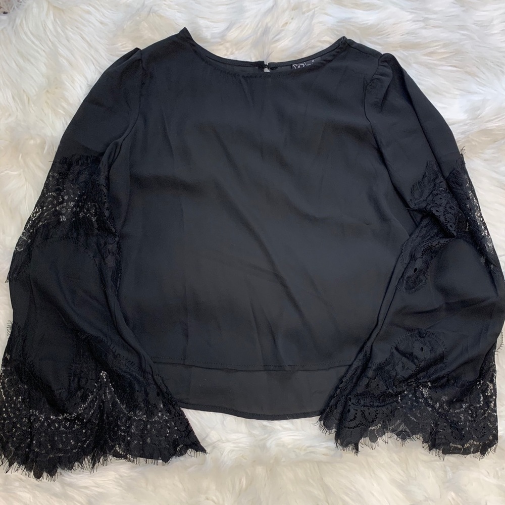 Windsor Lace Bell Sleeve Blouse